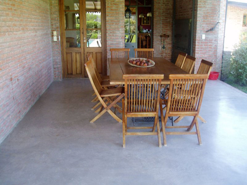 Piso Decorativo de Alta Resistencia - Microcemento